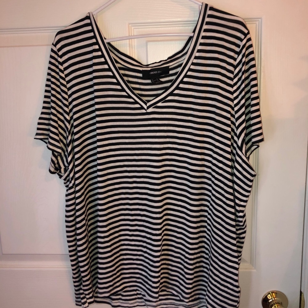 Black & white striped top